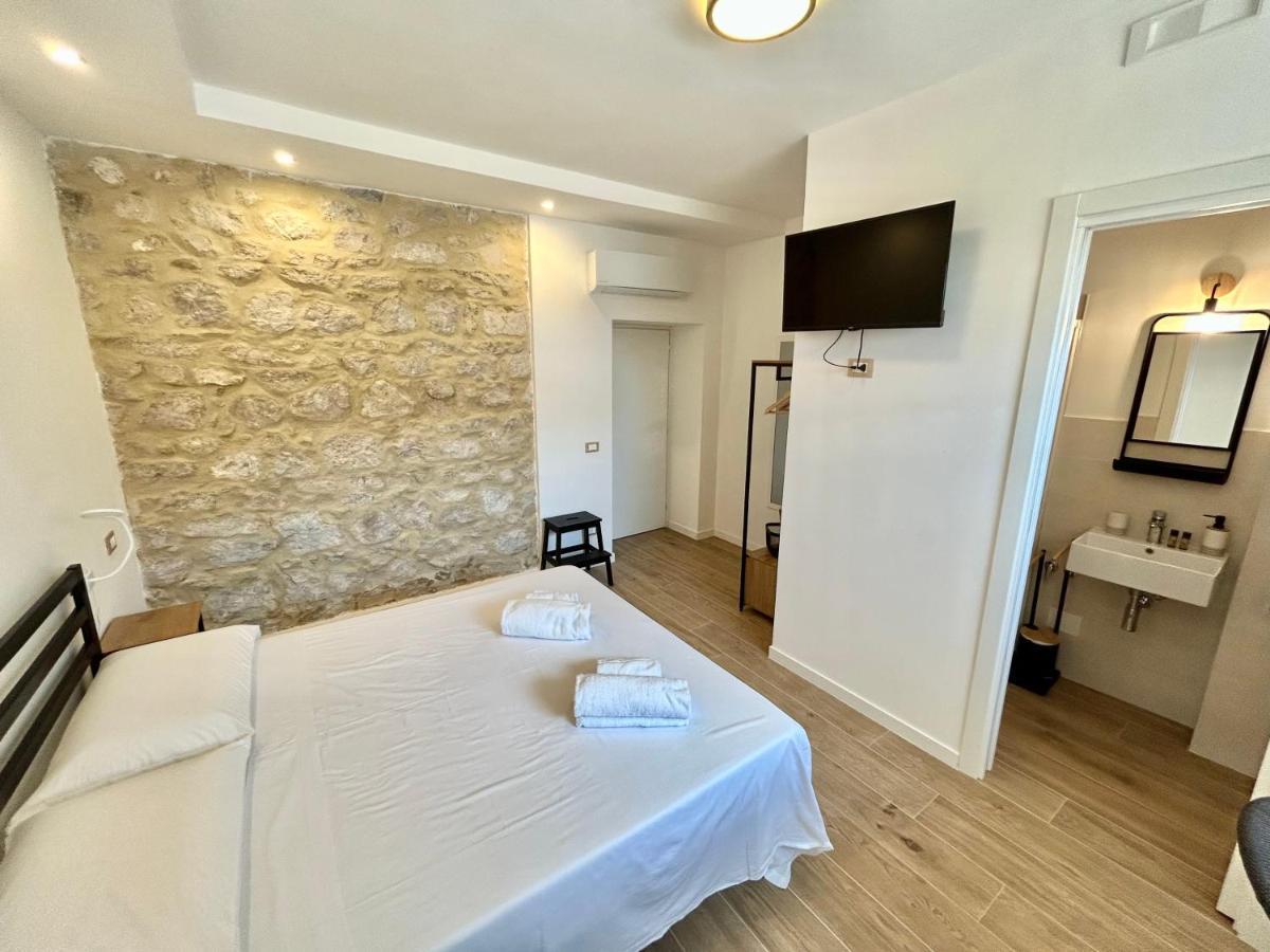 Sperlonga Sul Mare Bed and Breakfast Buitenkant foto